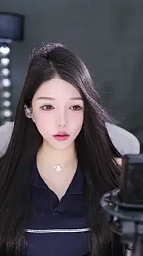 vv-77's sex show image