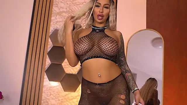 GoldenAmber's sex show image