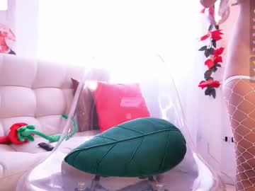 lilith__rosse's sex show image lilith__rosse's sex show image