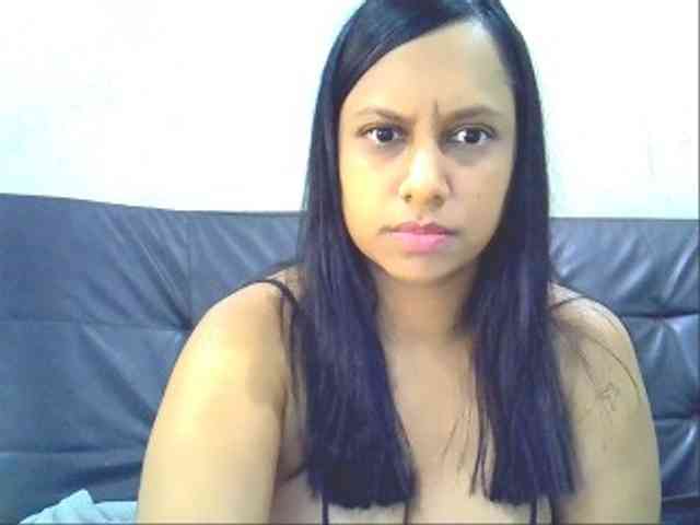 swaness10's sex show image