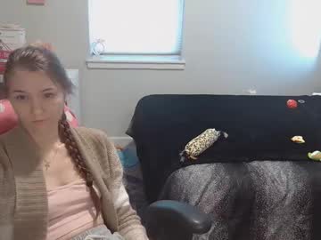 Изображение секс-шоу модели katynowhere