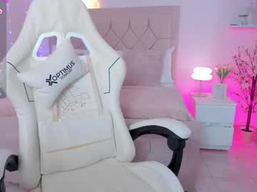 little_sweet_18's sex show image