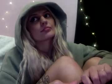 madelinevalentine's sex show image