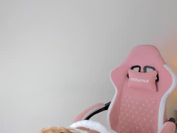 adria_ross's sex show image