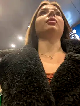 Изображение секс-шоу модели KrisMagnoly