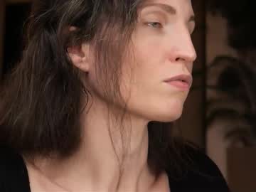 yulladao's sex show image