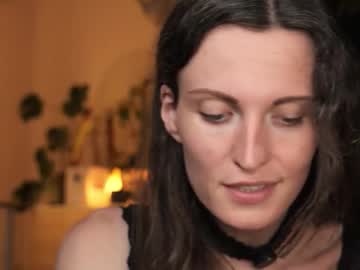 yulladao's sex show image