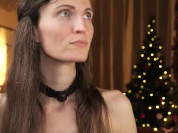 Изображение секс-шоу модели yulladao