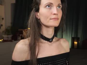 yulladao's sex show image