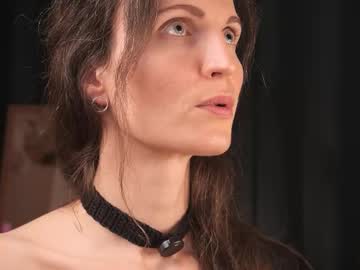 yulladao's sex show image