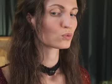 yulladao's sex show image