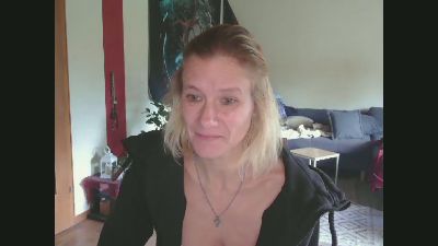 Sexshow-Bild von xcYola Sexshow-Bild von xcYola