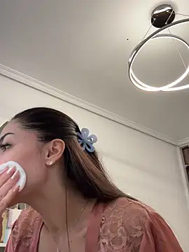 Изображение секс-шоу модели ChloeDevine