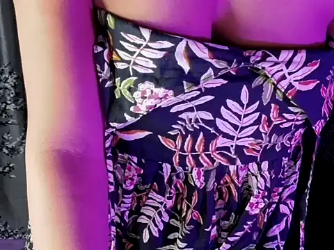 Sexshow-Bild von SexyAndHottie Sexshow-Bild von SexyAndHottie