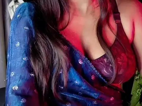 SilkenSundari's sex show image
