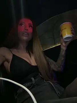 NicollleDiamondd's sex show image NicollleDiamondd's sex show image