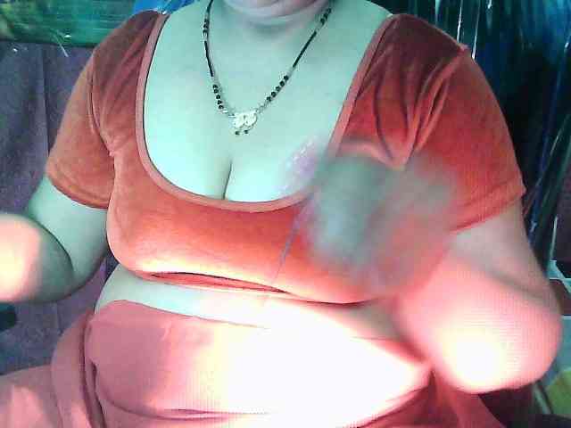 Sexshow-Bild von sexycharu Sexshow-Bild von sexycharu