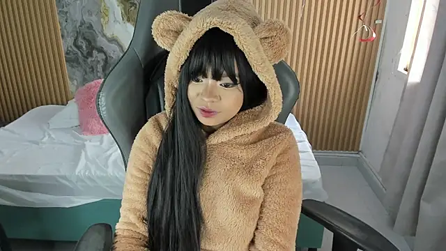 Lili_16's sex show image