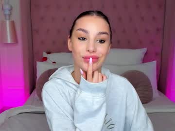 Изображение секс-шоу модели lorasaint