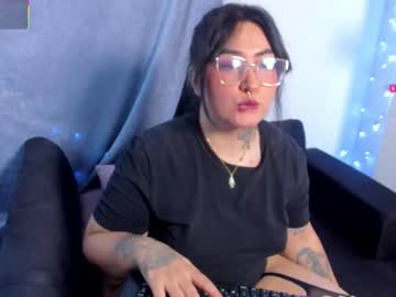 curvybaddie's sex show image