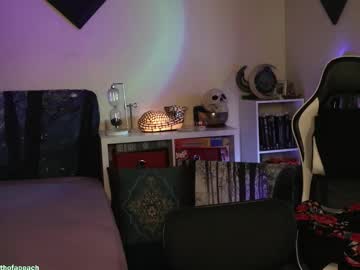 widthofapeach's sex show image widthofapeach's sex show image