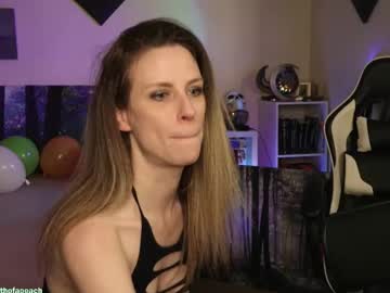 Изображение секс-шоу модели widthofapeach