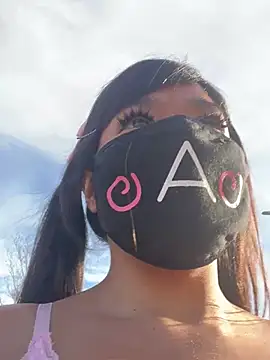 Onlypawzz's sex show image