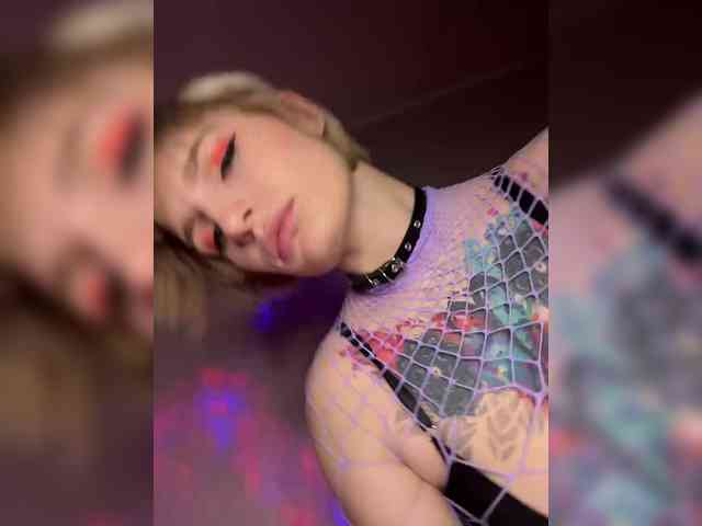 Изображение секс-шоу модели AbsintheGirl