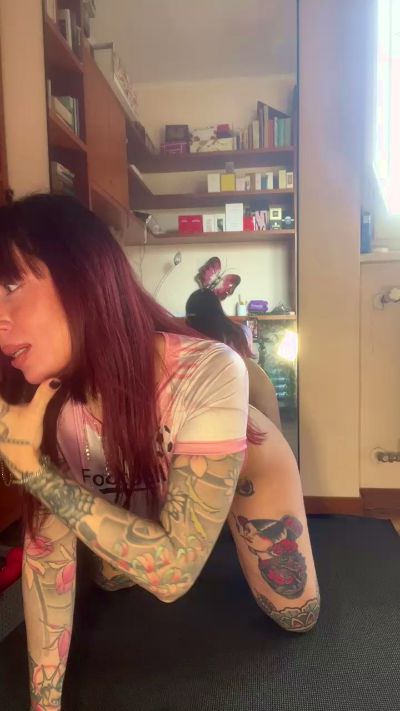 Изображение секс-шоу модели Dancing_w_Vale