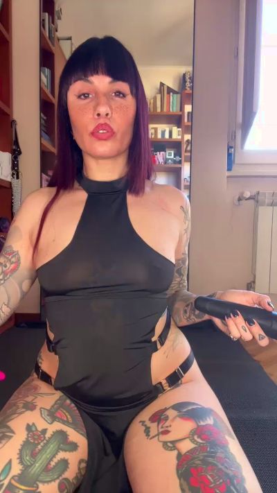 Dancing_w_Vale's sex show image