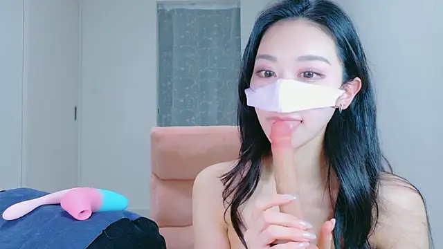 ramuchan_desu's sex show image