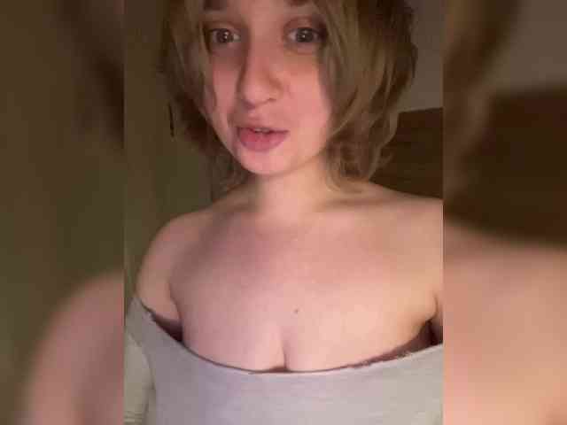 Изображение секс-шоу модели tamagotchigirl Изображение секс-шоу модели tamagotchigirl