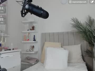 candy_crush99's sex show image