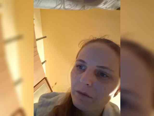 Lulu-Erotica's sex show image