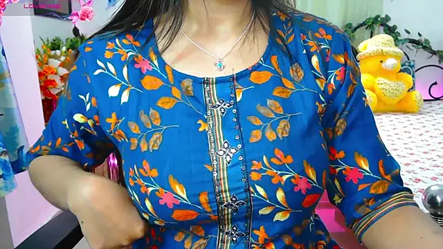 Изображение секс-шоу модели thyAnvi