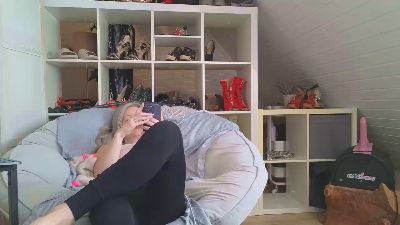 sabdeluxe's sex show image