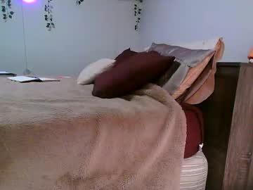 Изображение секс-шоу модели kittyymaze Изображение секс-шоу модели kittyymaze