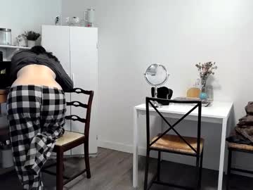 kittyymaze's sex show image