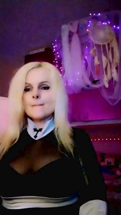 Изображение секс-шоу модели violette05 Изображение секс-шоу модели violette05