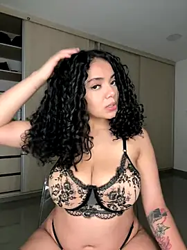 Curlyierr's sex show image