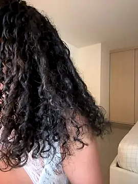 Изображение секс-шоу модели Curlyierr