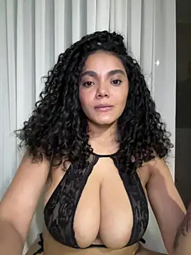 Curlyierr's sex show image