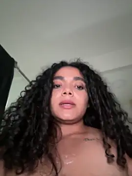 Curlyierr's sex show image