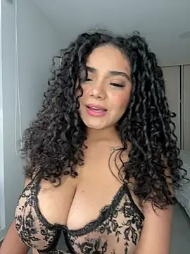 Curlyierr's sex show image