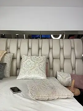 ALISSON_FOXXX1's sex show image