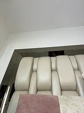 Изображение секс-шоу модели ALISSON_FOXXX1 Изображение секс-шоу модели ALISSON_FOXXX1