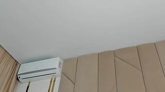 Изображение секс-шоу модели Touch_me Изображение секс-шоу модели Touch_me