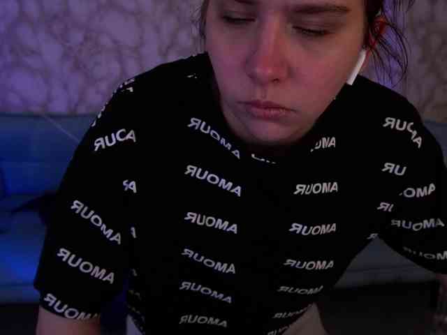 Изображение секс-шоу модели LiviaShy