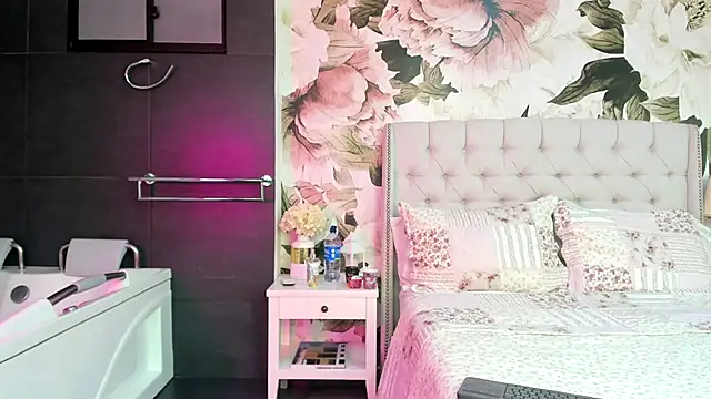 MaddyMay_'s sex show image