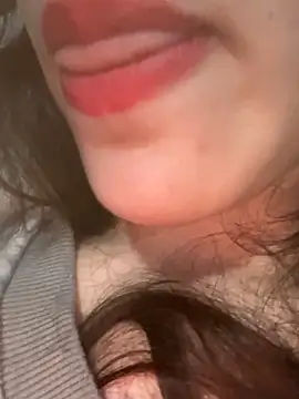 Mimisixo's sex show image